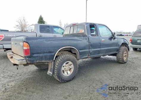2000 Toyota Tacoma V6 z USA, uszkodzony, nr VIN 4TAWN72N5YZ589742